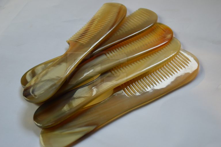 Natural Horn Dresser Comb With Handles